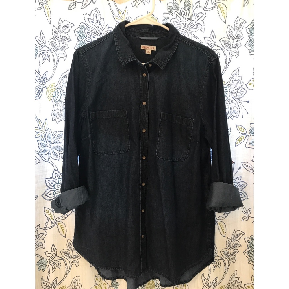 Merona Blue Denim Shirt in Size XL NWT
